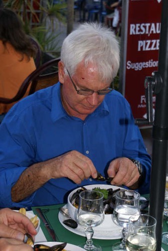 Delicious Mussels 008 © Ian & Andrea Treleaven